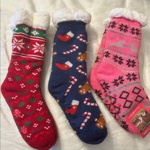 NWT Set of Three Super Warm Faux Sherpa Lined Slipper Socks w/ Bottom Grips.